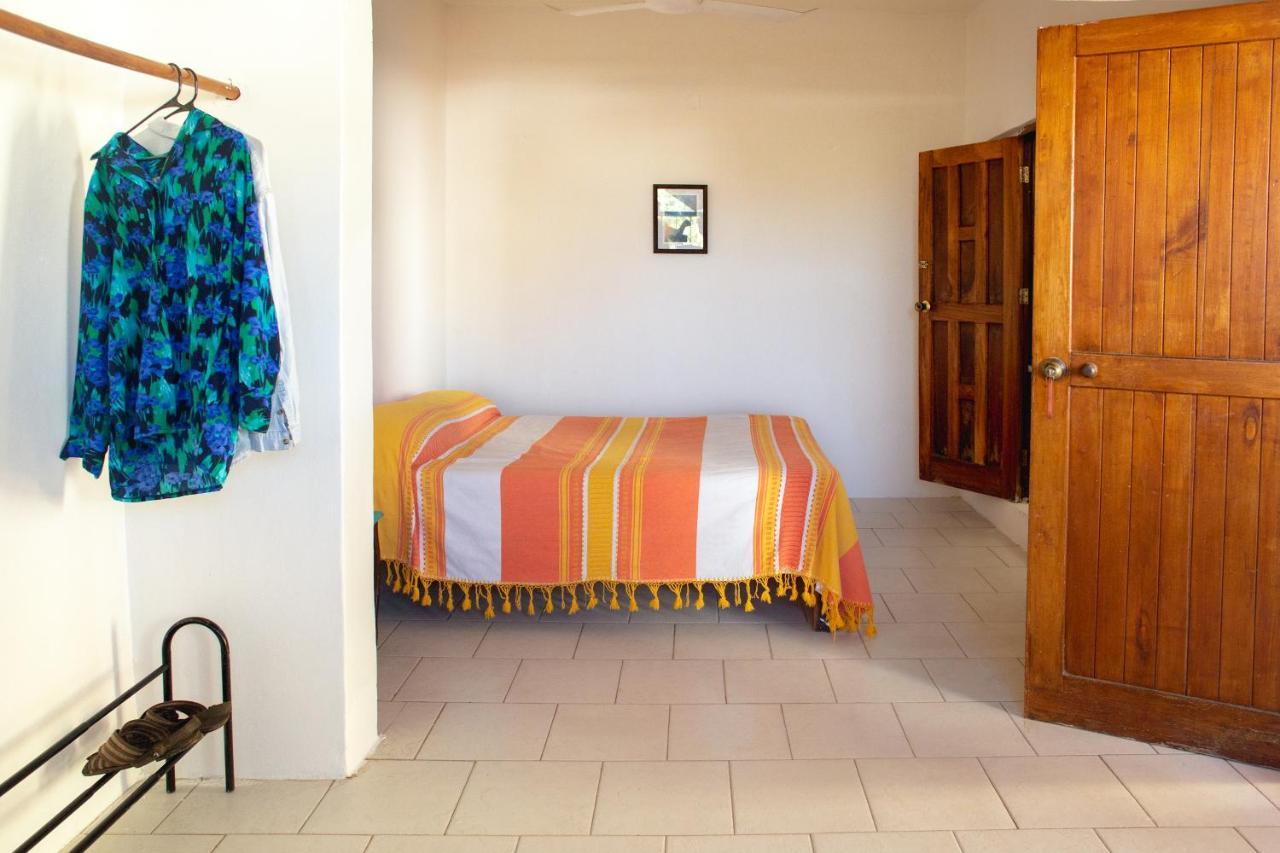 Residencia Artistica Pansiyon Puerto Escondido  Dış mekan fotoğraf