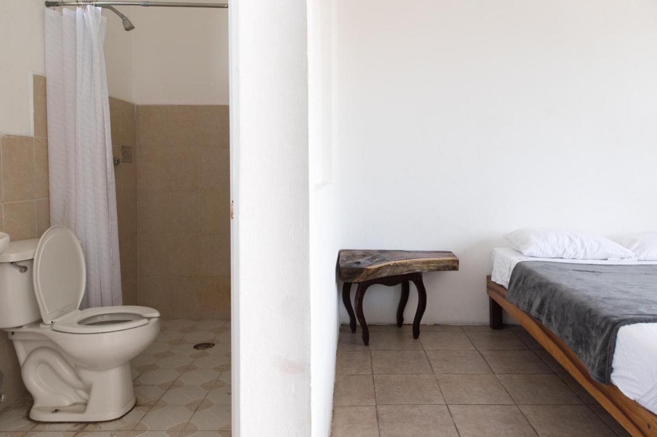 Residencia Artistica Pansiyon Puerto Escondido  Dış mekan fotoğraf